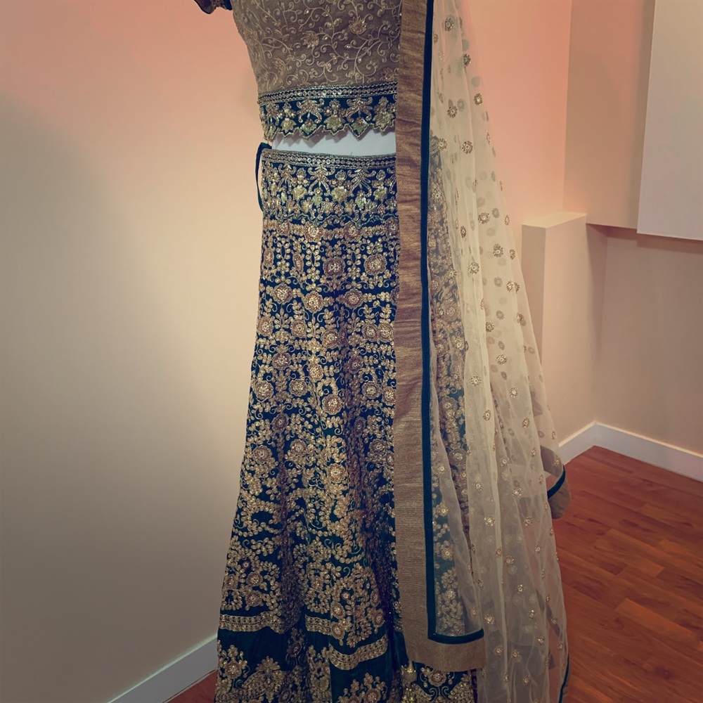 Beautiful Indian style wedding leanga one used